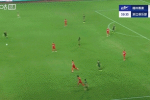 太可惜！王鈺棟絕對(duì)單刀機(jī)會(huì)中柱＆被沒收，錯(cuò)失良機(jī)