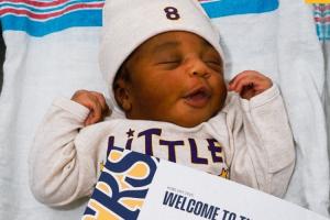 紀念！LA本周出生的新生兒將獲得由科比基金會提供的特殊護理包