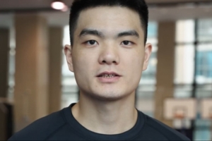 黎伊揚(yáng)：胸口的福建見證我成長(zhǎng)之路 新賽季為球隊(duì)為你們?nèi)Χ鴳?zhàn)