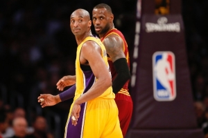 詹姆斯轉(zhuǎn)發(fā)16年最后一場(chǎng)詹科對(duì)決前的個(gè)人感言 并評(píng)論????