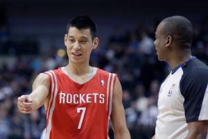 林書豪：在火箭學(xué)會(huì)了有什么不滿就要說(shuō)出來(lái) 不說(shuō)就是自己的問(wèn)題