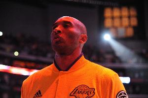 克里斯-杜洪：沒有人比科比訓(xùn)練更努力 他是一個(gè)偉大的榜樣