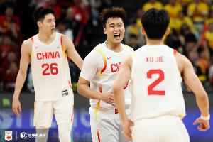 崔永熙+焦泊喬加盟廣東&趙睿轉(zhuǎn)投北京！原來瘋狂星期四是這個意思