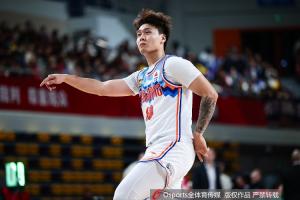 評(píng)價(jià)一下？趙睿將加盟北京搭檔周琦等名將 首鋼新賽季冠軍穩(wěn)了？