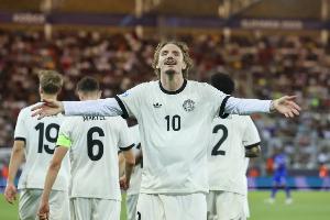 記者：沃爾特馬德體檢進(jìn)入最后階段，以8500萬(wàn)＋500萬(wàn)歐加盟紐卡