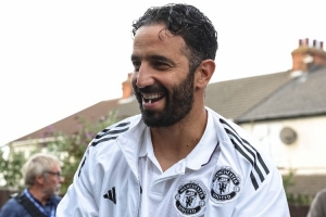 希勒：主帥不打出成績就很難繼續(xù)得到時間，除非你是阿莫林