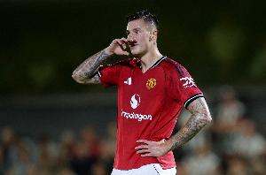 曼晚預(yù)測(cè)曼聯(lián)vs伯恩利首發(fā)：舍什科、巴因德?tīng)柍鰬?zhàn) 凱爾-沃克先發(fā)