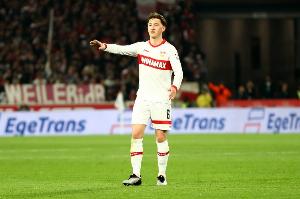 國米皇馬曼聯(lián)有意！羅馬諾：目前尚無報價，斯蒂勒預(yù)計(jì)今夏留隊(duì)