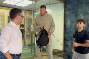 迪馬：瓦爾迪完成體檢和運(yùn)動(dòng)適應(yīng)認(rèn)證，接下來(lái)將與克雷莫內(nèi)塞簽約