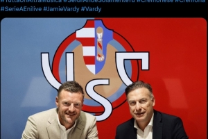 藍(lán)狐傳奇！官方：38歲英格蘭中鋒瓦爾迪加盟意甲克雷莫內(nèi)塞