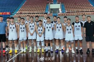 豪華耀眼！廣東男籃全運會陣容：趙睿 胡明軒 徐杰 沈梓捷領銜！