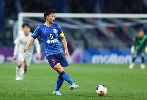 記者：上海申花今日重新集結(jié)，球隊(duì)將在周六與廣西平果進(jìn)行教學(xué)賽