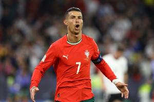 世預賽射手榜：C羅38球距離榜首只差1球，梅西36球、萊萬31球