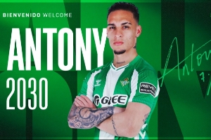 曼聯(lián)外租奧納納+虧本送走安東尼霍伊倫，滕帥6.5億15筆引援剩10人