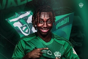 暗藏歸化野心？沙特聯(lián)賽重金引進(jìn)新星，布局2034本土世界杯