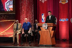 近10年的名人堂NBA球員都有誰？姚鯊雙雙入選 四大分位齊綻放