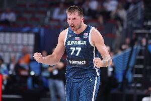 不再保守？東契奇歐錦賽大放異彩 湖人或放棄謹(jǐn)慎策略著眼當(dāng)下