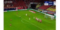 半場(chǎng)-成都蓉城1-0長(zhǎng)春亞泰 韋世豪定位球閃擊+傷退