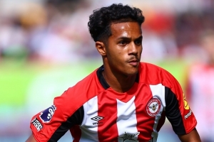 絕平切爾西！法比奧-卡瓦略近4粒英超進(jìn)球都是在89分鐘或之后攻入