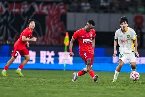 足球報：梅州近兩年深陷經濟危機，如今的排名與投入基本成正比