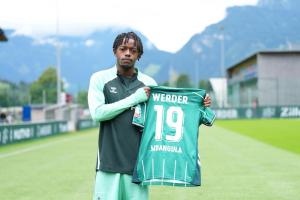 賣便宜了！尤文今夏1000萬歐出售姆班古拉，如今德甲3場(chǎng)1球3助攻