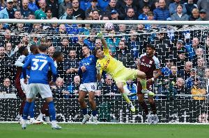 郵報(bào)：指控埃弗頓違規(guī)致球隊(duì)降級(jí)，伯恩利利茲萊斯特城索賠3億鎊