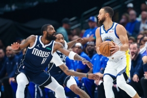 維拉紐瓦：相較于防庫里我寧愿去防歐文 因?yàn)槿值梅直葍煞侄? >
                                        </div>
                                    </div>
                                    <div   id=