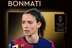 2025年女足金球獎前十：邦馬蒂第一，卡爾登泰第二，魯索第三