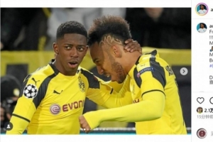 奧巴梅揚(yáng)社媒曬與登貝萊合照，祝賀前隊(duì)友斬獲金球：實(shí)至名歸