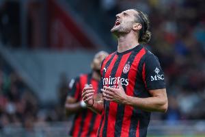 多納多尼：拉比奧特是阿萊格里戰(zhàn)術(shù)思想核心，他對(duì)米蘭真的很關(guān)鍵