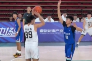 能攻能傳！上海久事馬崇明在進攻端有亮眼發(fā)揮