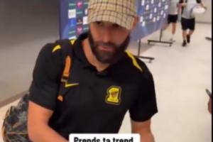 被要求在梗圖上簽名??本澤馬輸球后怒懟女記者：你覺得很好玩？