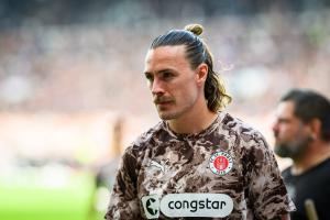 圖片報：圣保利監(jiān)事會成員社媒批評隊長歐文，后者未來存疑