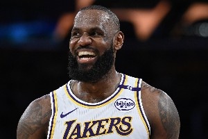 勝場(chǎng)總得分誰(shuí)最強(qiáng)？老詹優(yōu)勢(shì)大縮水 萌神&老炮飆升 2神將狂升21位