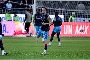 捷克中場揚(yáng)克托：宣布出柜后內(nèi)心很平靜，正在和一個男生同居中