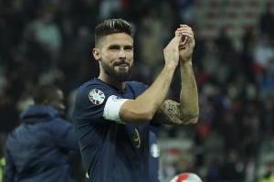 吉魯：當(dāng)初法國球迷因本澤馬噓我讓我感覺很受傷，我想要證明自己