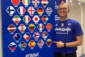 媒體人：廣州男籃簽下委內(nèi)瑞拉國(guó)家隊(duì)體能教練里卡多-洛佩茲