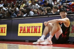 季前賽中國球員單場最高分？楊瀚森第4 移動長城壓陣 僅5人上雙