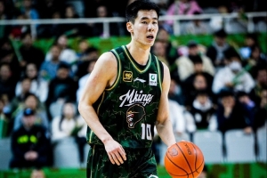 加強(qiáng)投射！郭昊文曬訓(xùn)練視頻：每天進(jìn)步一點(diǎn)點(diǎn)