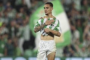 安東尼：放棄從不是選項(xiàng)之一 為巴西贏(yíng)得世界杯是我的動(dòng)力源泉