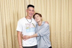 夢(mèng)幻聯(lián)動(dòng)！林書豪作為嘉賓與歐陽(yáng)靖一同現(xiàn)身王嘉爾澳門演唱會(huì)