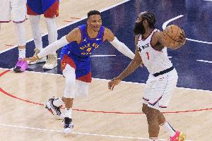 替補(bǔ)&底薪&季后賽希望渺茫！結(jié)局已注定 威少為何還愿意去國(guó)王？