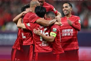 成都蓉城3-1戰(zhàn)勝梅州客家，暫列中超積分榜第二名！