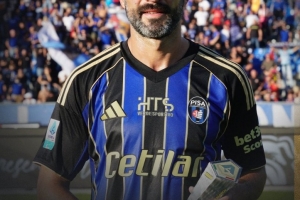 老而彌堅(jiān)，意甲官方：40歲阿爾比奧爾當(dāng)選比薩0-0維羅納全場(chǎng)最佳