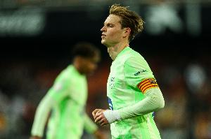 塞爾電臺(tái)：赫羅納今晚開場也將靜止抗議海外賽，巴薩尊重對(duì)手決定