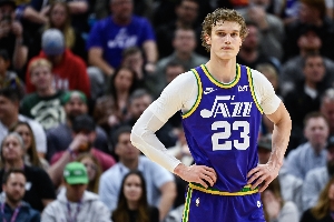 爵士前瞻球隊篇：休賽期送走多名即戰(zhàn)力 新賽季再次俯沖狀元簽？