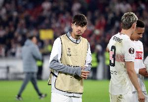 記者：曼城關(guān)注斯圖加特18歲天才卡托維奇，球員目前無意轉(zhuǎn)會