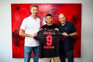 機會寥寥！埃切維里藥廠首次先發(fā)造點半場被換，2個月僅上127分鐘