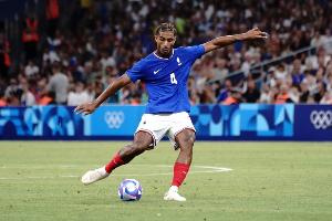 巴代：2-7慘敗表明我們?nèi)孕枥^續(xù)努力，歐冠晉級(jí)？一切皆有可能