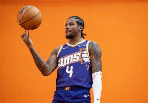 太陽主帥：杰倫-格林今天沒參加5對(duì)5對(duì)抗訓(xùn)練 恢復(fù)進(jìn)展良好